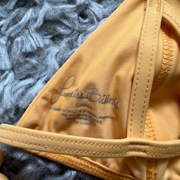 Frankie’s bikini - Picture 3 of 4